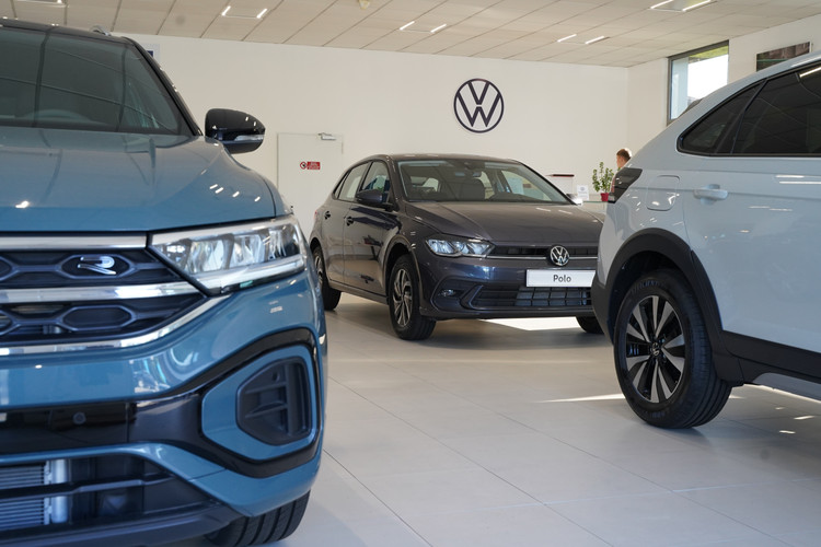 dealer showroom